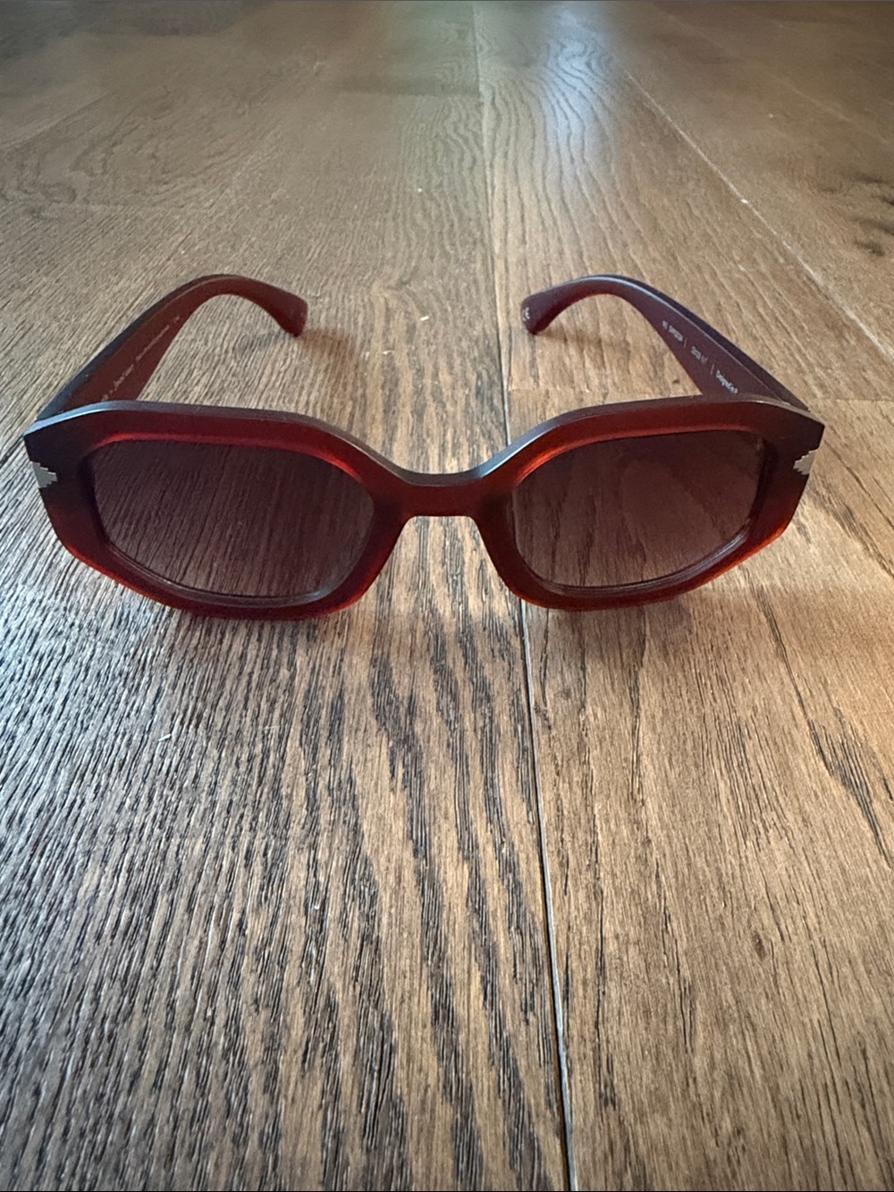 Women’s Karun Sunglasses in Dark Red